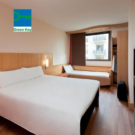 Ibis Lleida Hotel Kültér fotó
