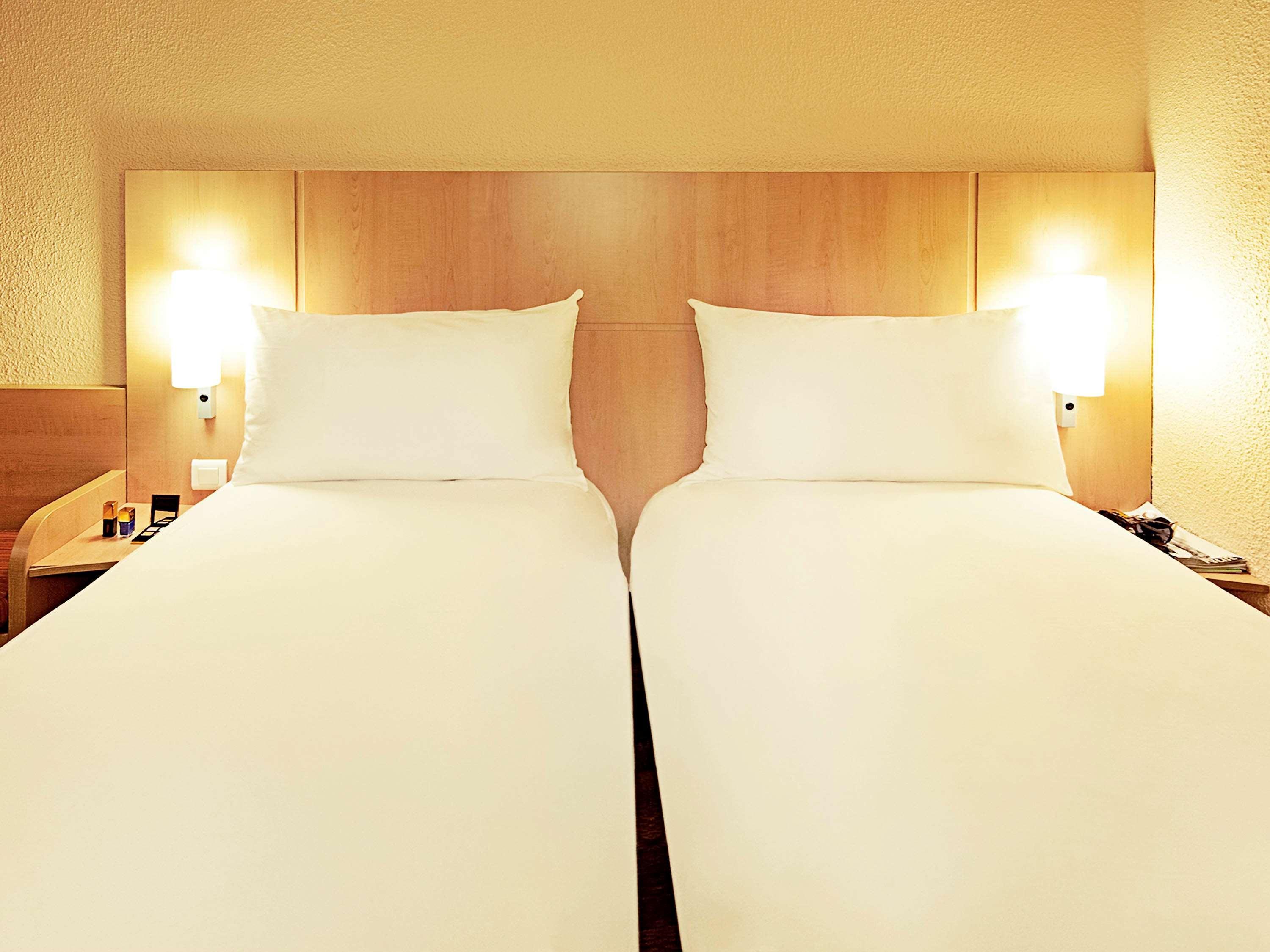 Ibis Lleida Hotel Kültér fotó
