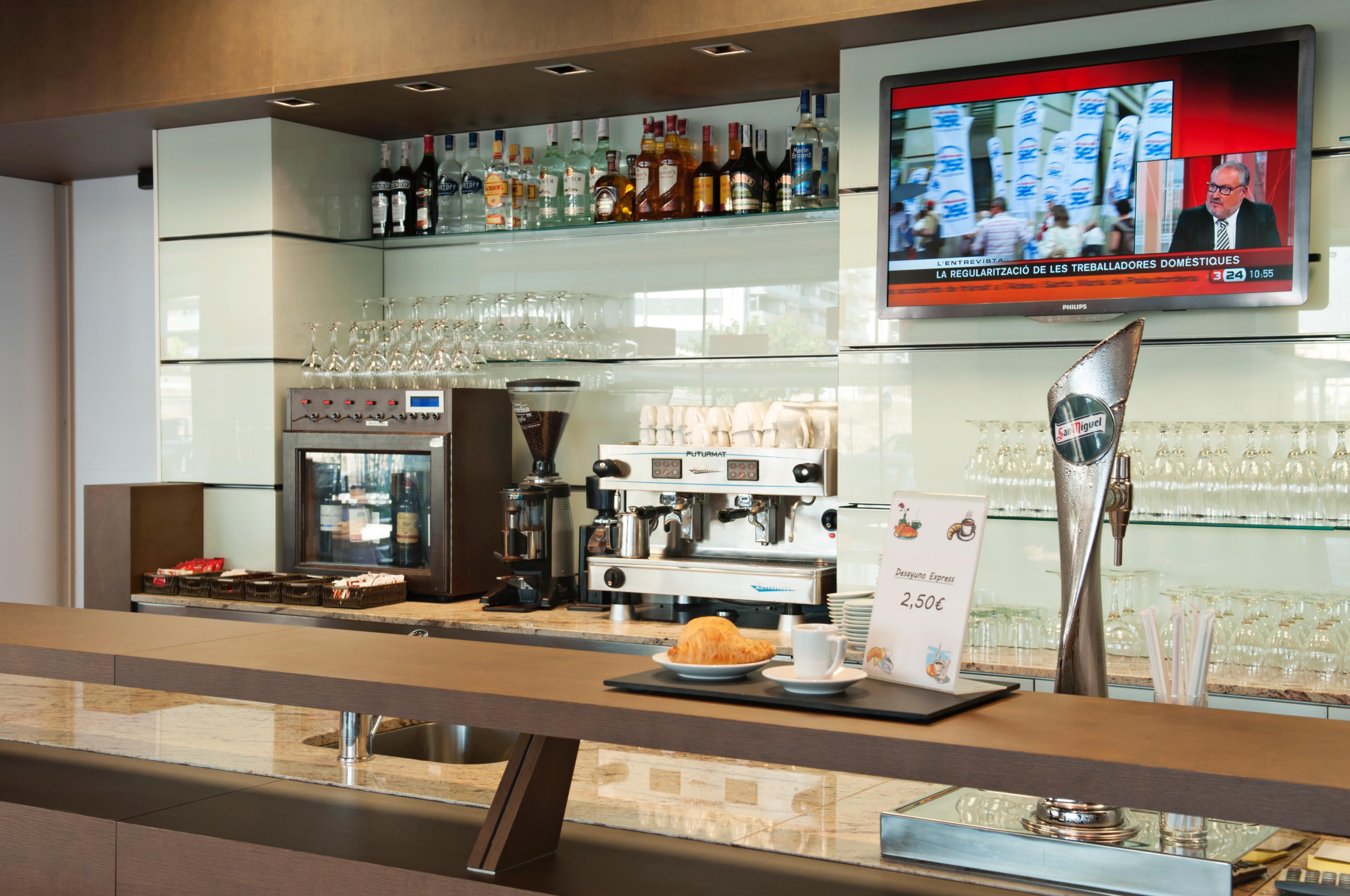 Ibis Lleida Hotel Kültér fotó